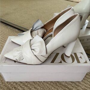 Nic + Zoe Elegant Off-White Leather Heels